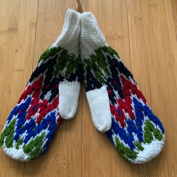 Vintage 1970s Blue Green Red White Bulky Knit Tiffani Mittens Winter Gloves - Picture 9 of 14